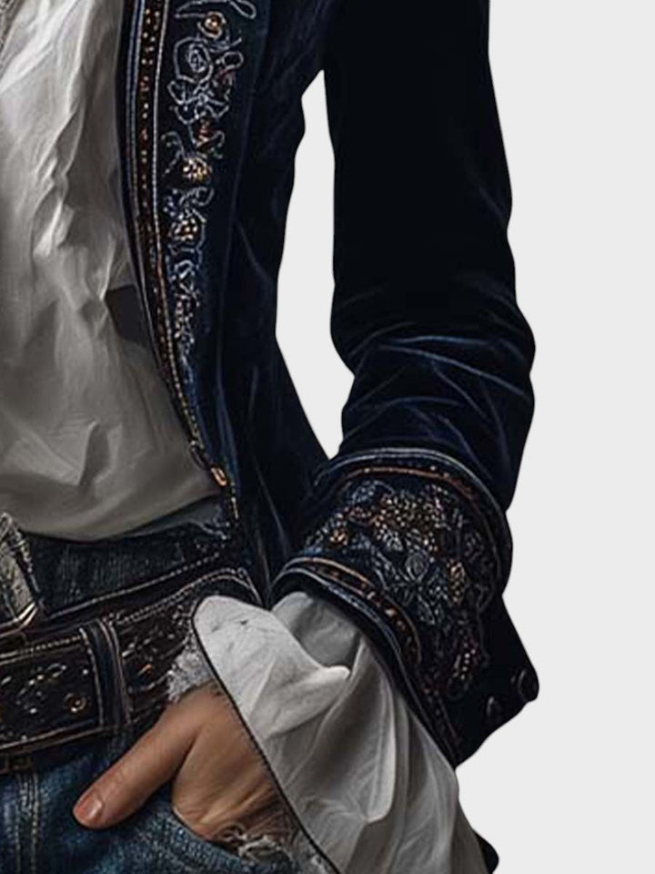 Nurie | Stylish Cowboy-Inspired Blazer
