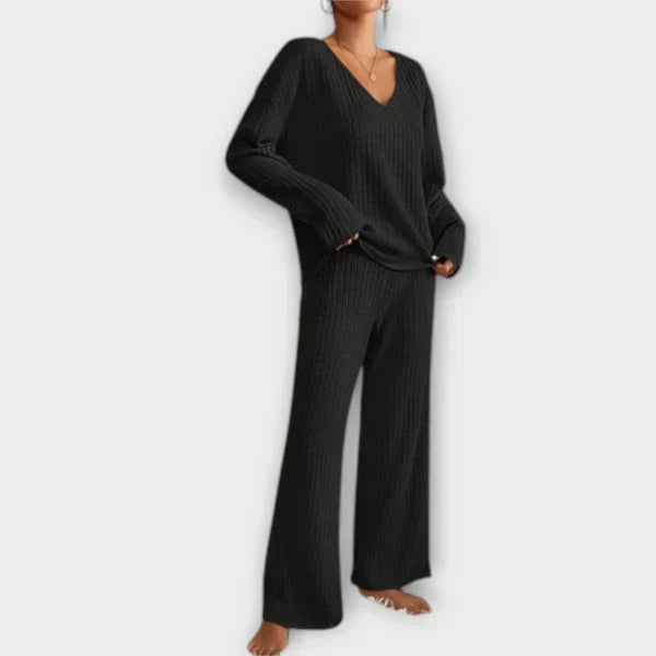 Ribbed Loungewear Set | Cozy and Stylish Outfit