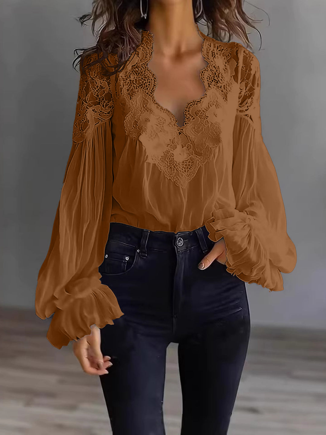 Grace | Floral Lace Scallop Neck Lantern Sleeve Blouse