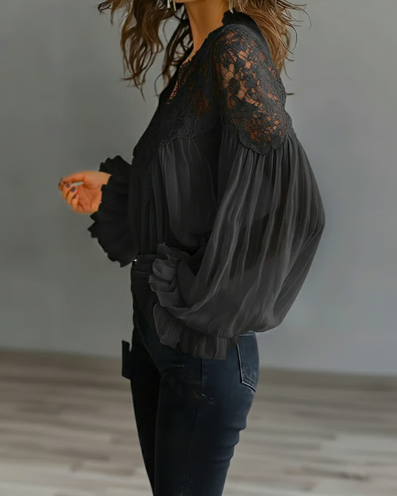 Grace | Floral Lace Scallop Neck Lantern Sleeve Blouse